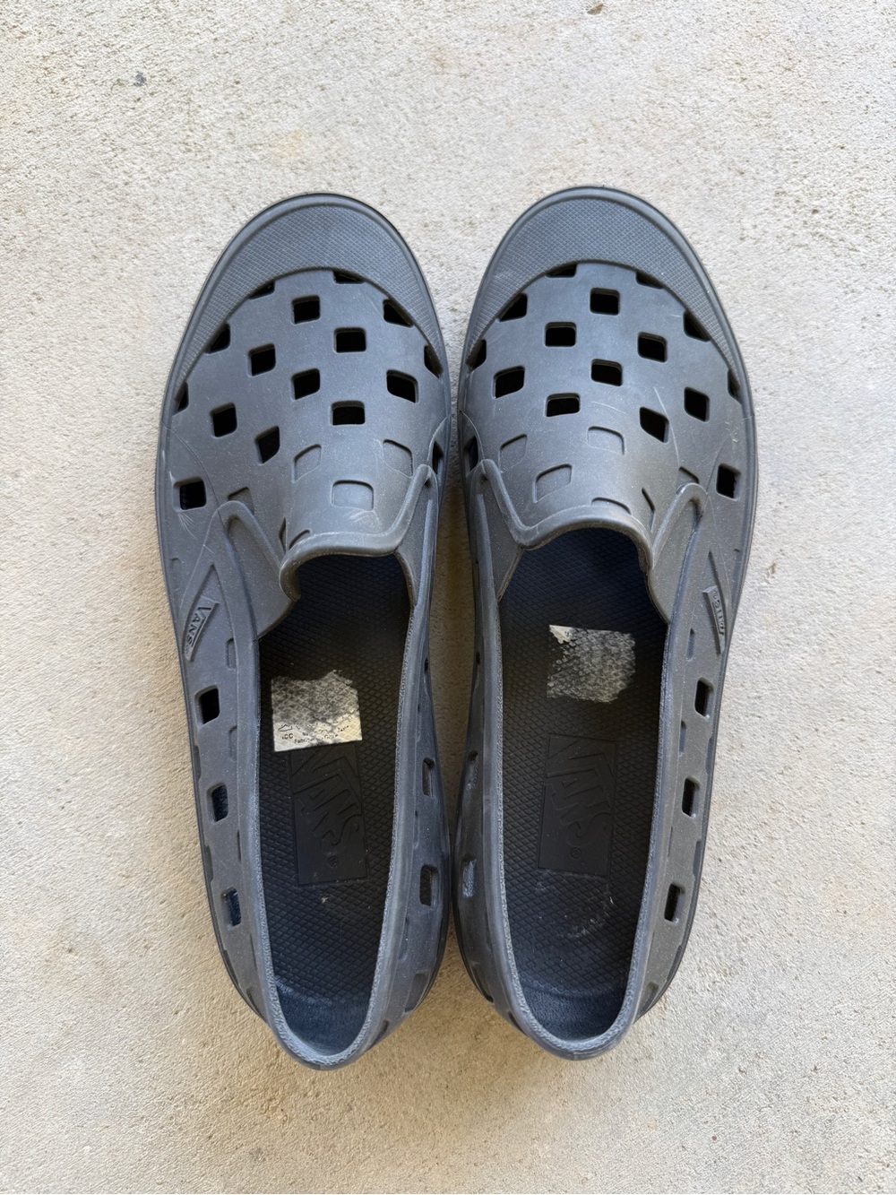 Unisex Slip-On Ventilated Water Shoes - Black US9